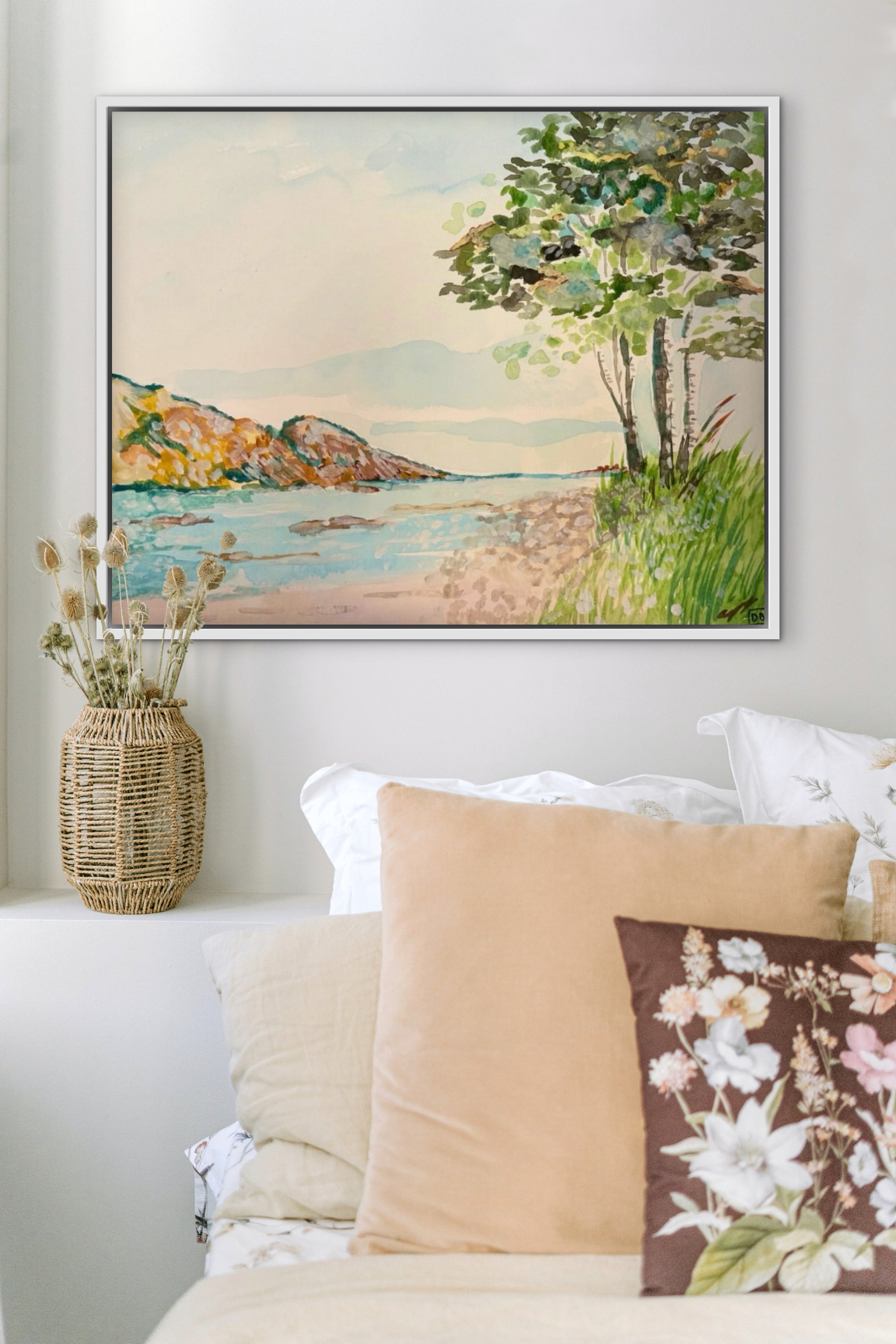 A painting that shows a stretch of beach on Lake Superior along the Porcupine Mountains in Michigan’s Upper Peninsula.